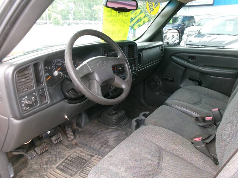 chevrolet silverado 1500 2003 1GCEC14V93E358780 image chevrolet silverado 1500 2003 1GCEC14V93E358780 image
